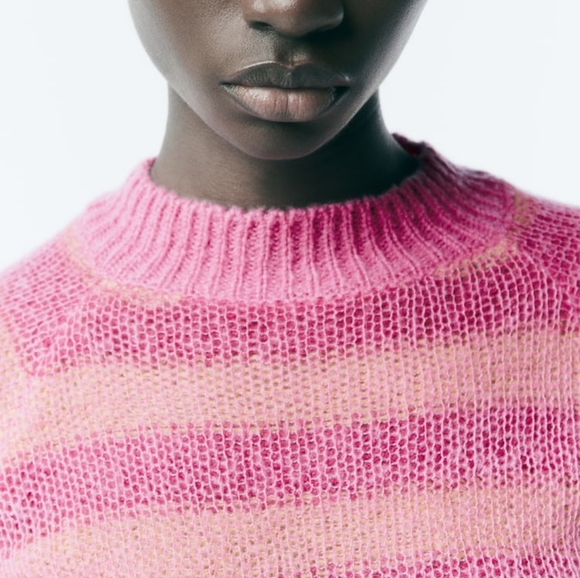 ZARA STRIPED CROP KNIT SWEATER - Picture 3 of 9